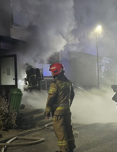 Pożar w bloku. 150 osób ewakuowano
