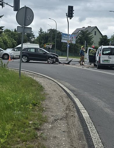 Utrudnienia na DK 79 w Żabieńcu
