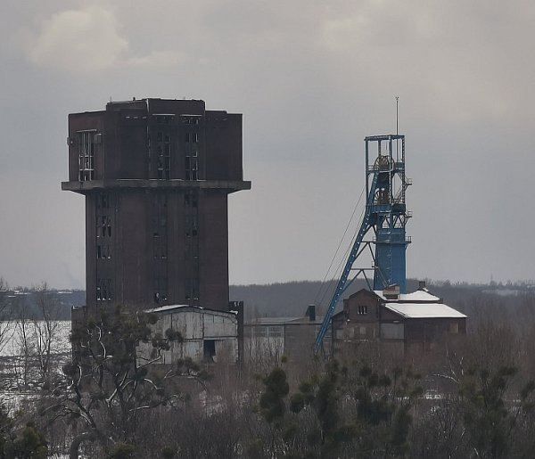 Pięcioletnie urlopy i nawet 170 tys. zł odprawy. Zmiany dla dużej grupy-108780
