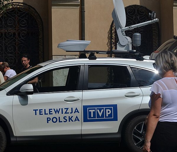 Zmiany w Telewizji Polskiej. Te kanały mogą przejść do historii-108873