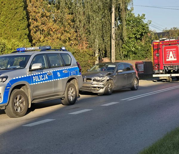 BMW wjechało w opla-109102