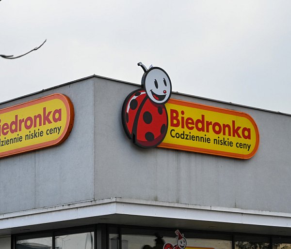 Nowe rozwiązanie w popularnej sieci. Ma ułatwić codzienne zakupy-109295