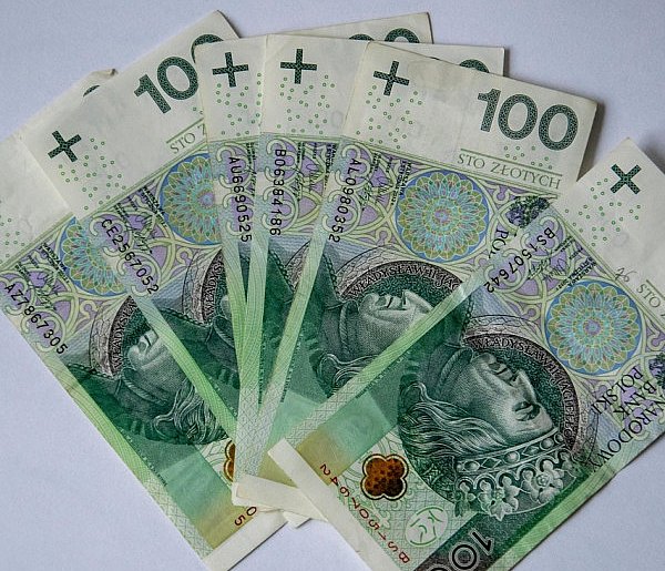 Alimenciarze zalegają miliardy złotych. Płacimy za nich wszyscy-109613