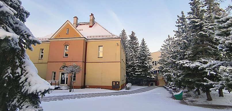 Czy w szkole doszło do defraudacji? Burmistrz podjął działania