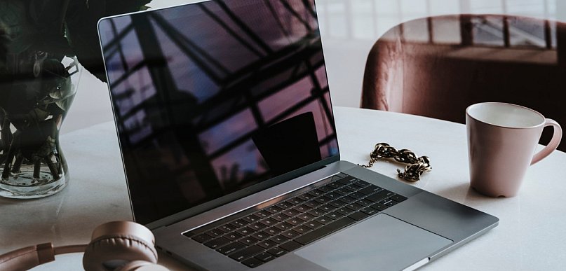 Jak urządzić domowe biuro, gdy nie masz dużego mieszkania?