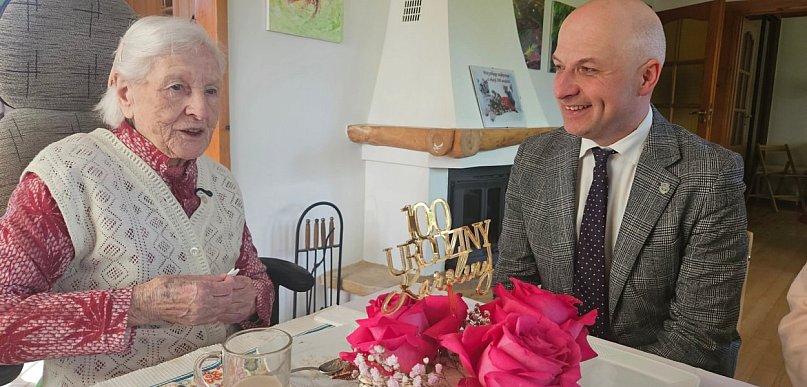 Sto lat i wciąż aktywna. Wyjątkowy jubileusz mieszkanki gminy Piaseczno