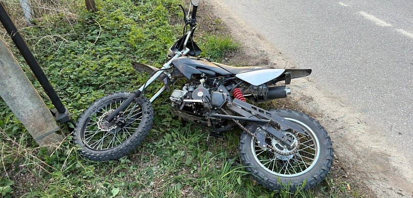 16-latka wypadła na łuku z drogi