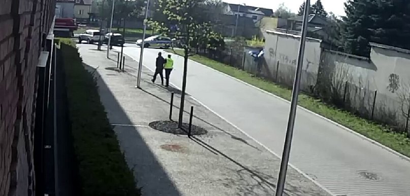 Ucieczka nie pomogła – pijany kierowca zatrzymany po kolizji