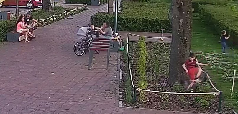 Dzieci demolowały klomby, rodzice zapłacą konsekwencje