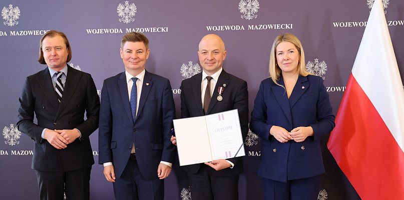 Burmistrz Daniel Putkiewicz odznaczony za zasługi dla samorządu - 109108