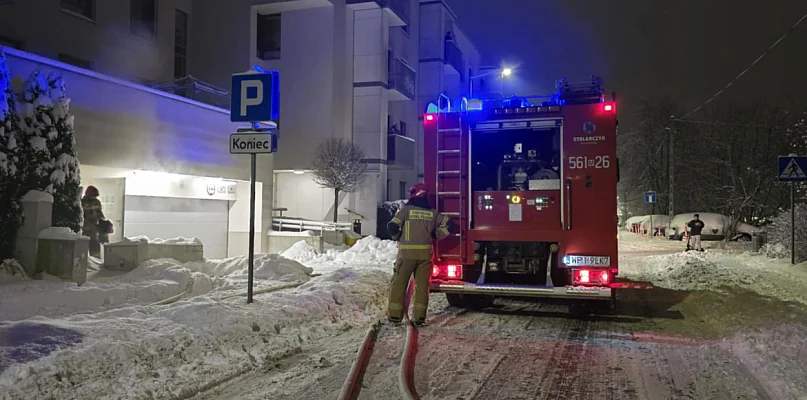 Pożar śmietnika! Zabrakło wyobraźni czy za dużo szampana? - 110746