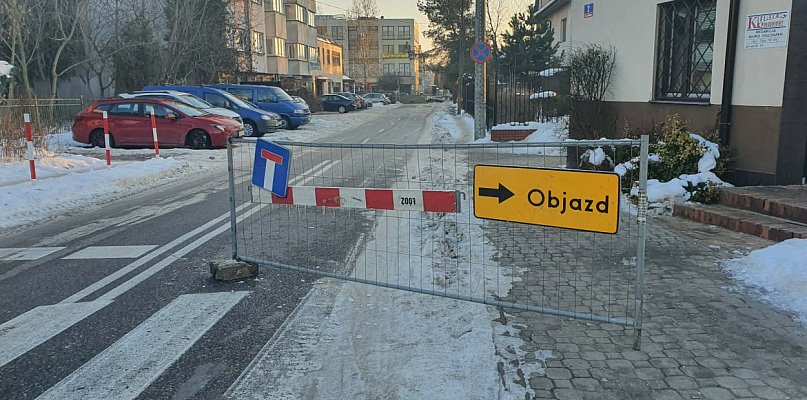 Cyrk komunikacyjny! Czy jutro kierowcy wpadną w pułapkę? - 111040