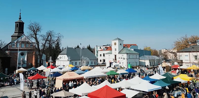 Relacja z Kiermaszu Wielkanocnego i życzenia Burmistrza Piaseczna