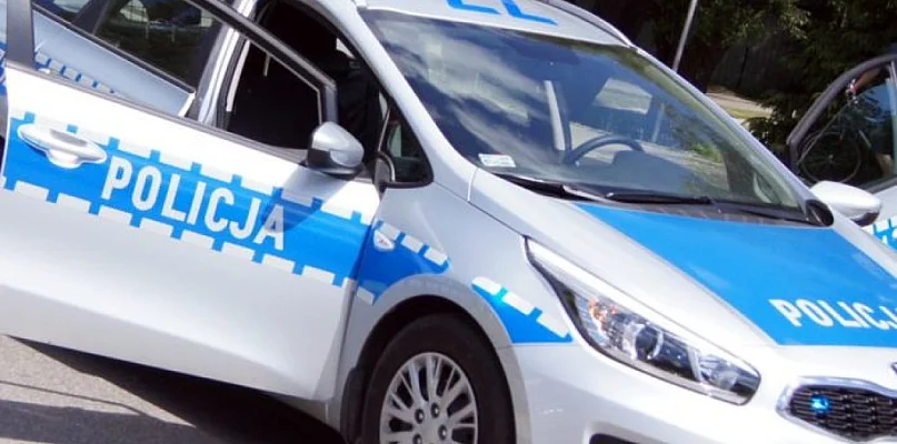 Pijany 18-latek pędził hulajnogą z pasażerką na czerwonym świetle