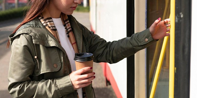 Autobusowy spór między gminami. Tarczyn krytykuje nową linię