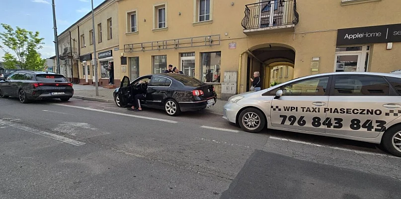 Tajemniczy Volkswagen bez tablic! Taksówkarz ruszył w pościg