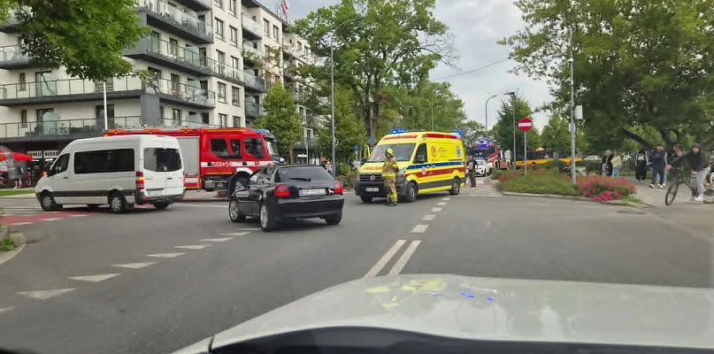 Dramatyczne chwile na Puławskiej. Trwa akcja ratunkowa