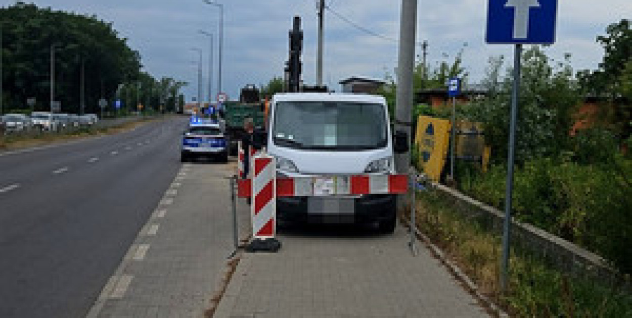 Roboty drogowe przerwane przez policję