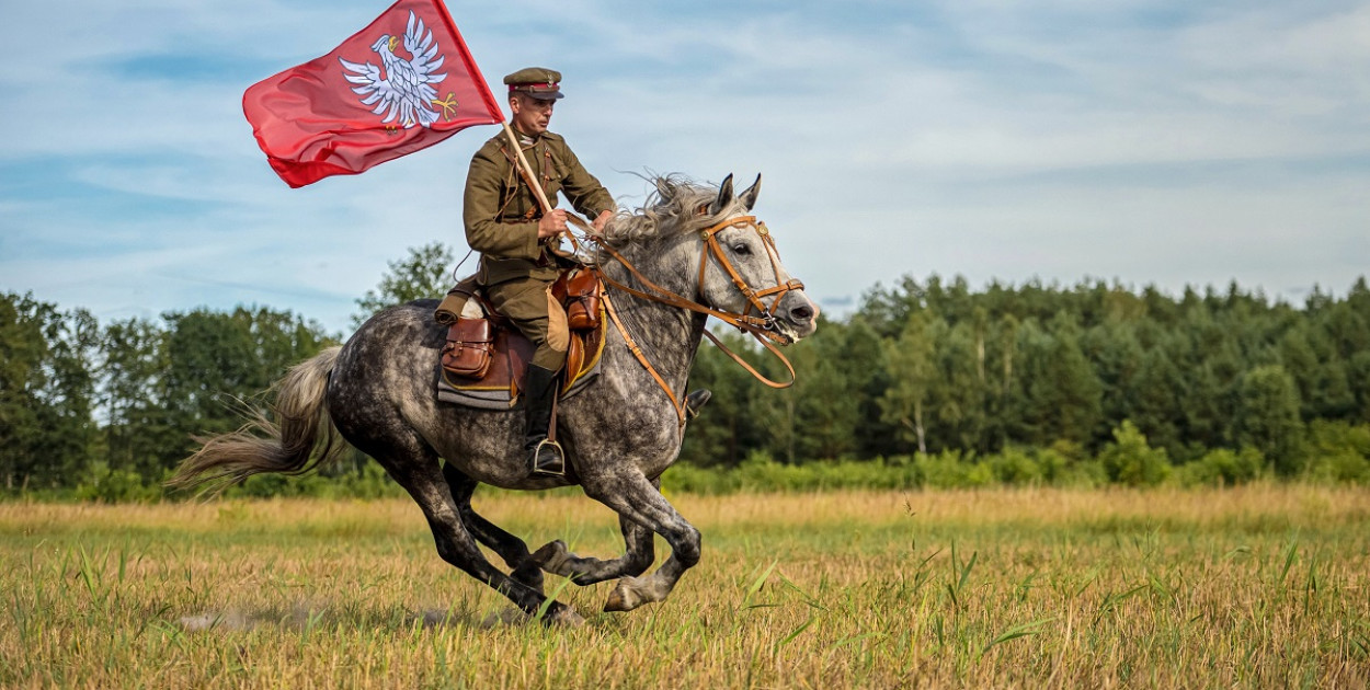 Fot. Marta Baranowska, Galopem przez Mazowsze, II miejsce w kategorii Kultura i architektura w konkursie „Podróże z flagą Mazowsza”