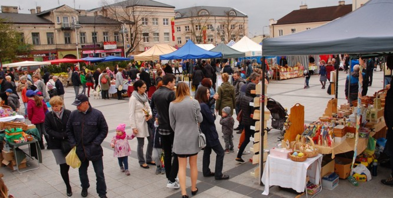 Wielkanocny kiermasz na rynku