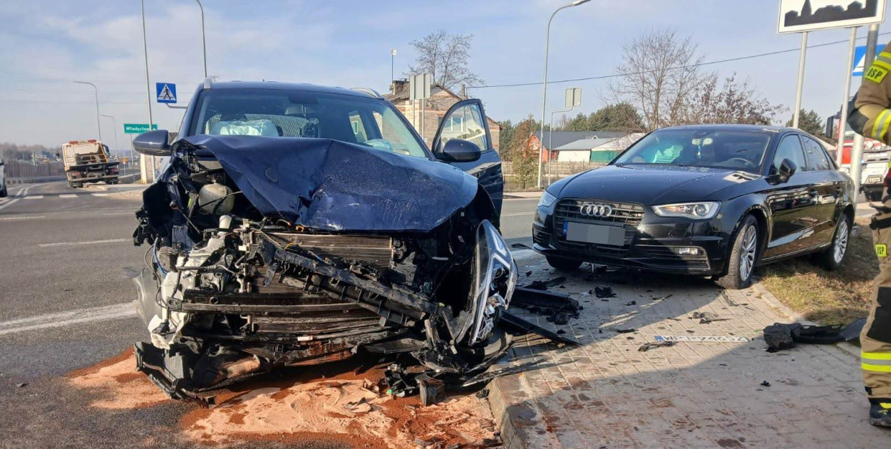 Zderzenia dwóch aut