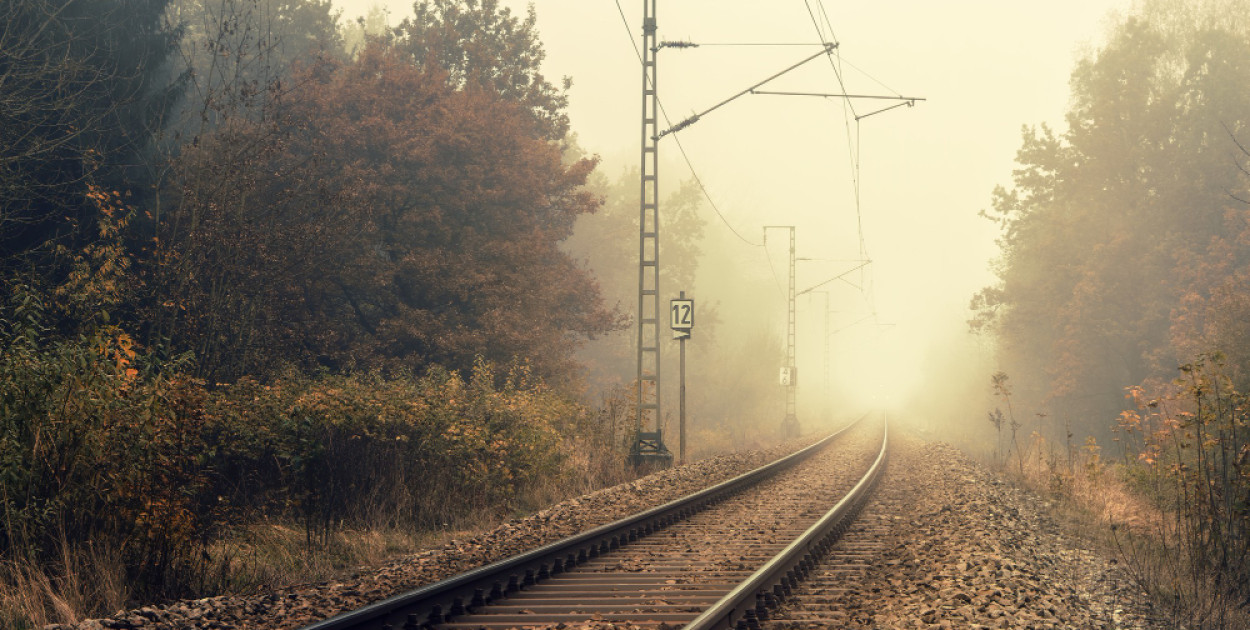 Duża inwestycja kolejowa w Prażmowie i Tarczynie. Wojewoda wydał decyzję