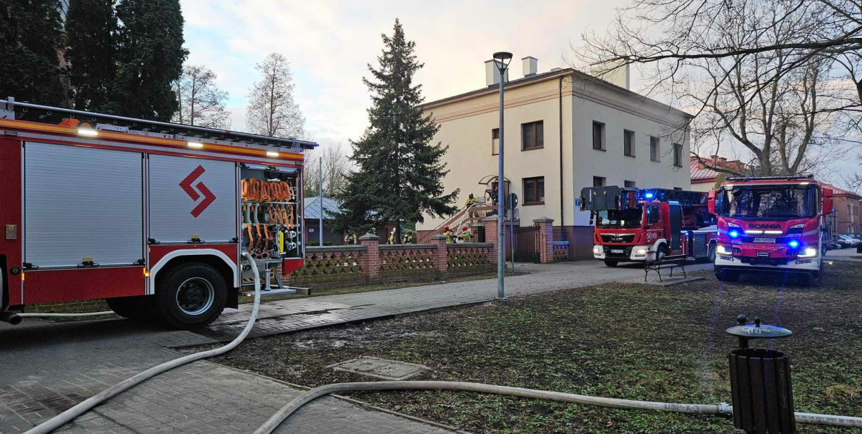 Pożar w budynku w Konstancinie