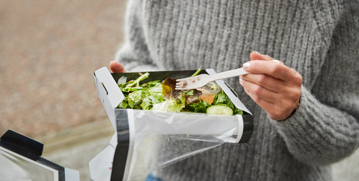 Czy dieta pudełkowa sprawdzi się w pracy i w podróży?