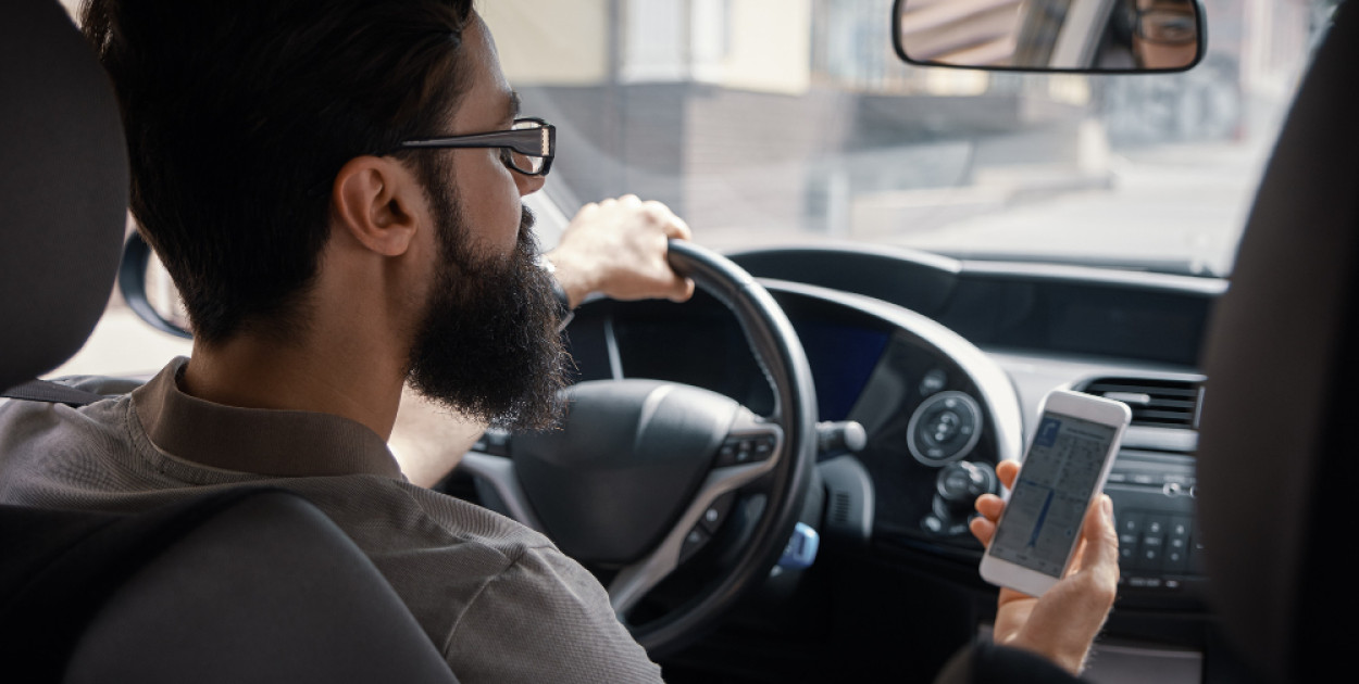 Aplikacje transportowe a stabilny etat. Gdzie w regionie szukać najlepszych warunk