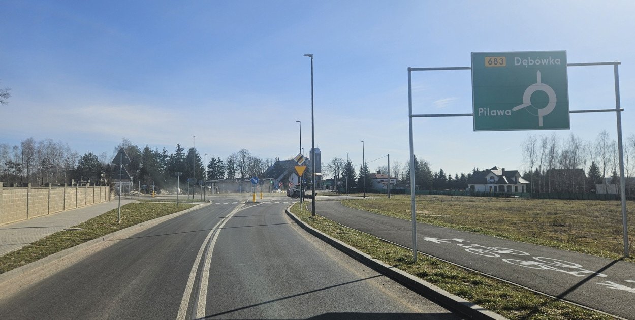 Dwa nowe ronda. Zakończyła się rozbudowa drogi wojewódzkiej nr 683