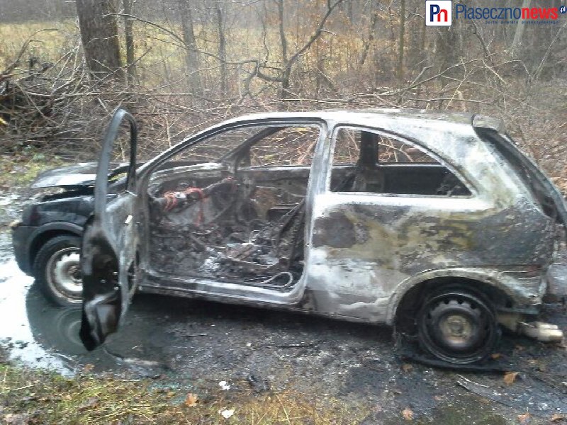 Samochód stanął w płomieniach! Kierowca poparzony
