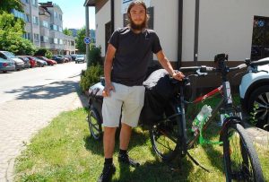 Przyjechał rowerem z Francji do Piaseczna